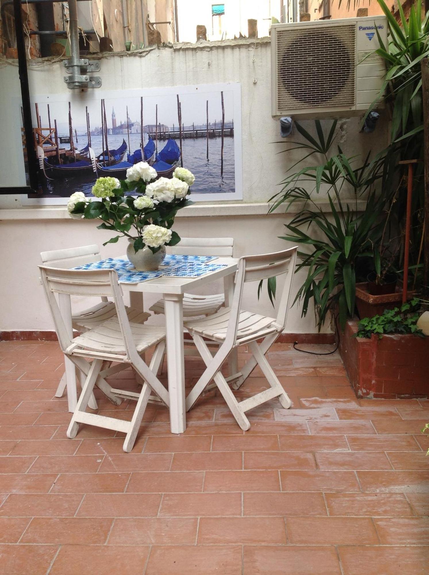 Vanessa * Venecia